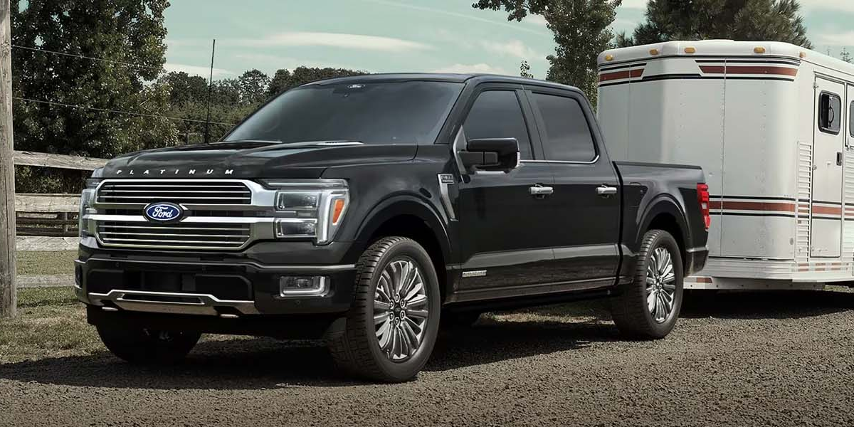 The Ford F-150 hauling a horse trailer