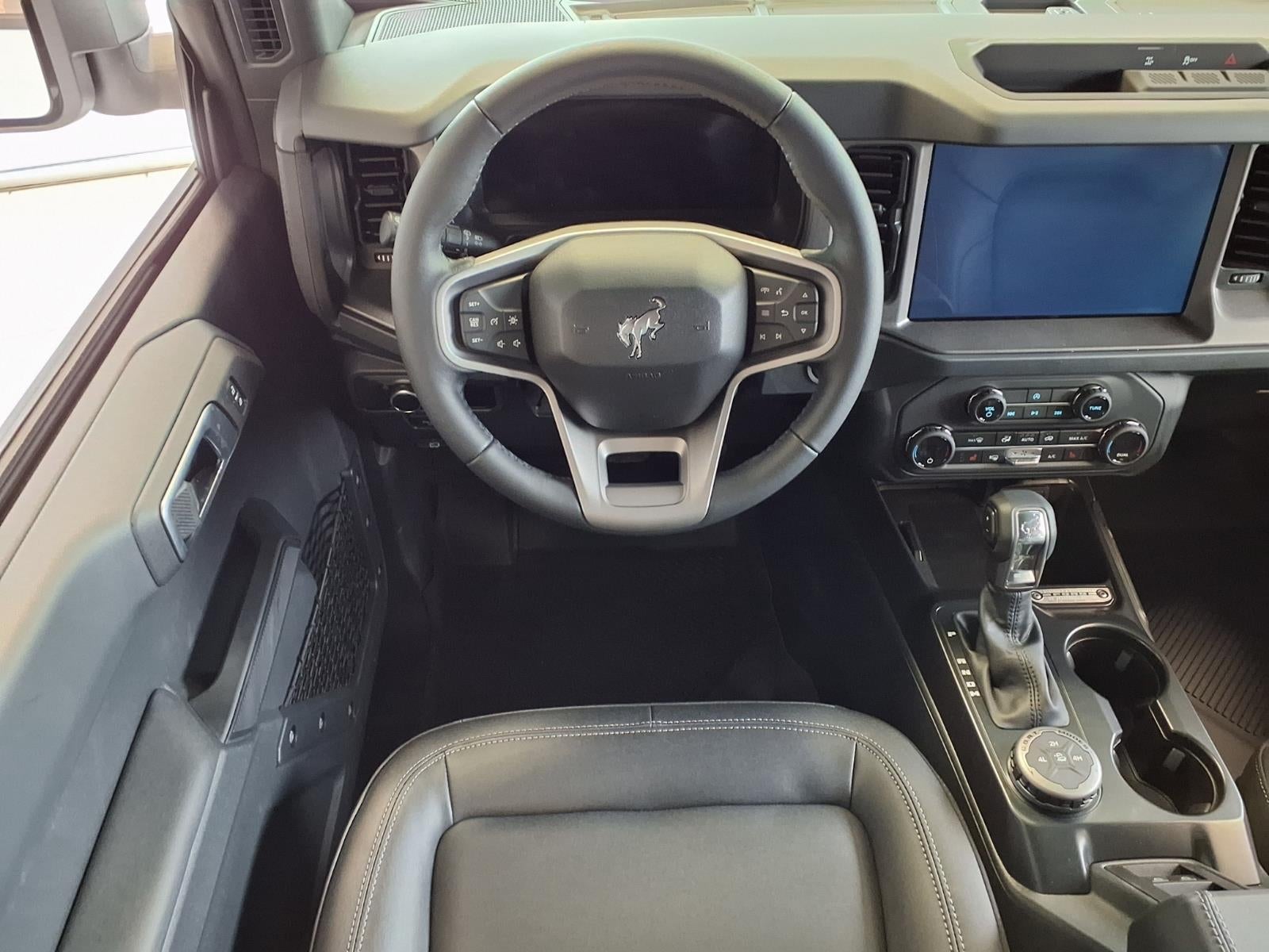 2025 Ford Bronco Big Bend® - Sinister Bronze Package