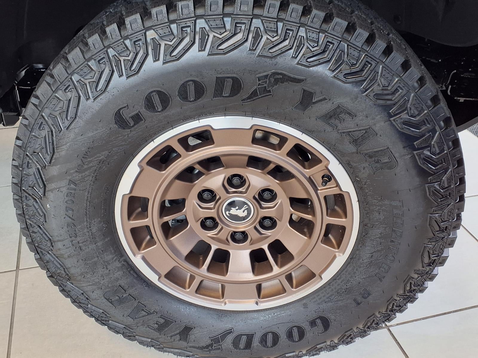 2025 Ford Bronco Big Bend® - Sinister Bronze Package