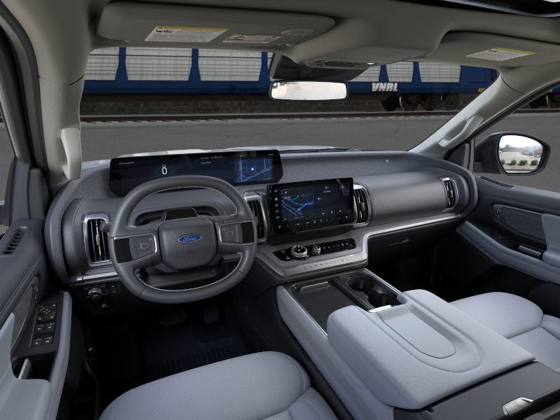 2026 Ford Expedition Platinum®