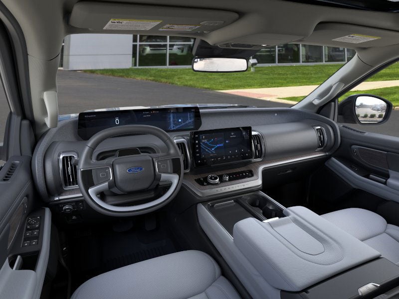 2025 Ford Expedition Platinum®