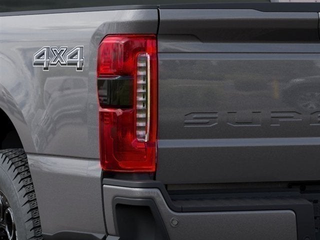 2027 Ford F-350SD Lariat