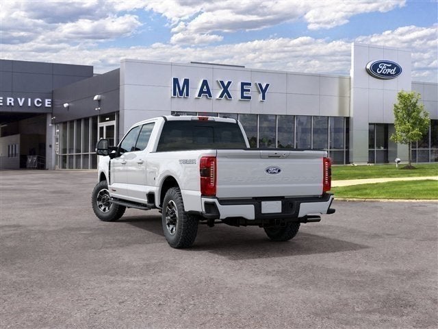 2027 Ford F-350SD XLT