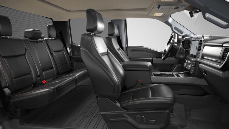 2026 Ford Super Duty F-350® Lariat®