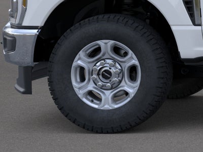 2026 Ford Super Duty F-350® XLT