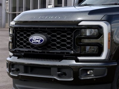 2027 Ford F-350SD Lariat