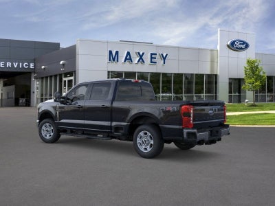 2026 Ford Super Duty F-350® XLT