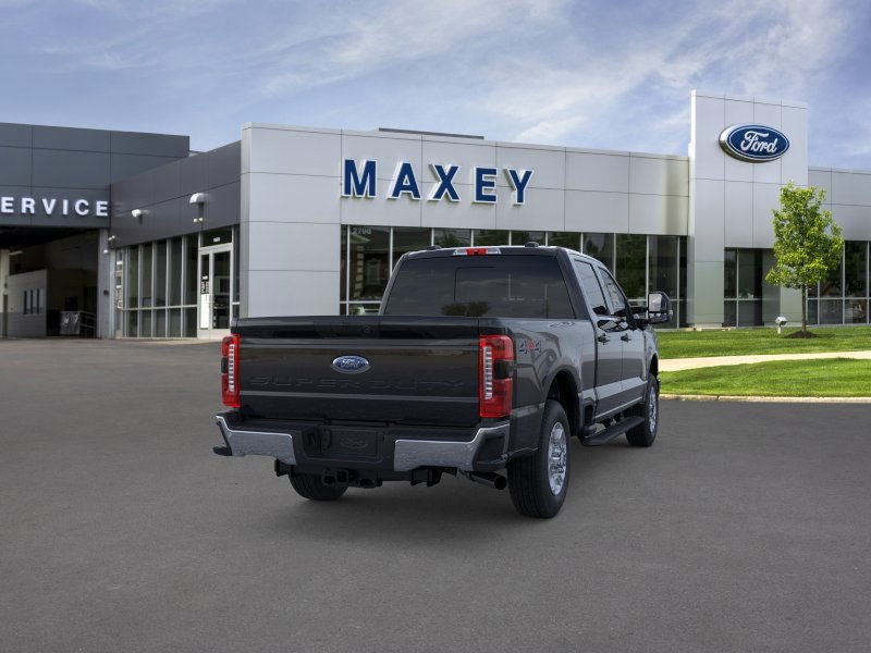 2026 Ford Super Duty F-350® XLT