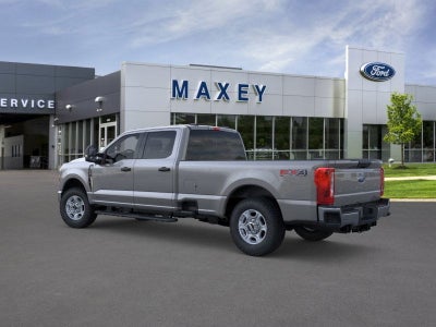 2026 Ford Super Duty F-350® XLT