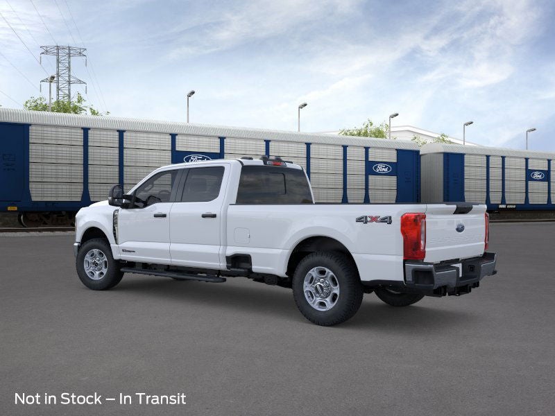 2026 Ford Super Duty F-350® XLT
