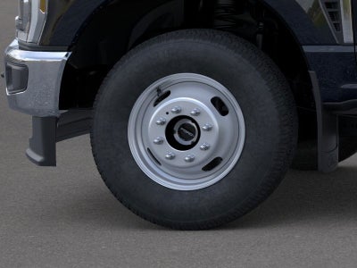 2026 Ford Super Duty F-350® XLT