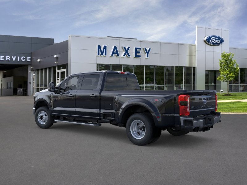2026 Ford Super Duty F-350® XLT