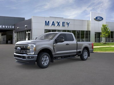 2026 Ford Super Duty F-350® XLT