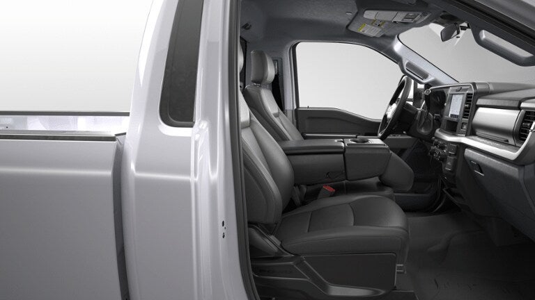 2026 Ford Super Duty F-350® XLT