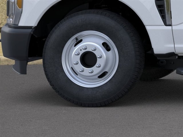 2026 Ford Chassis Cab F-350® XL