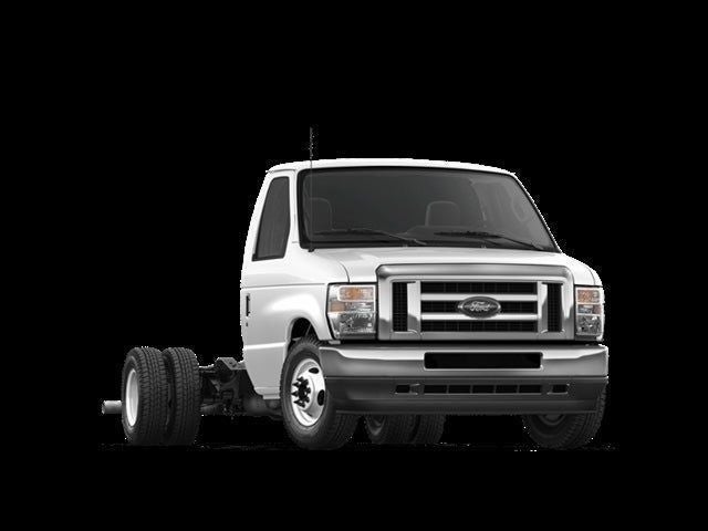 2027 Ford E-450SD Base DRW