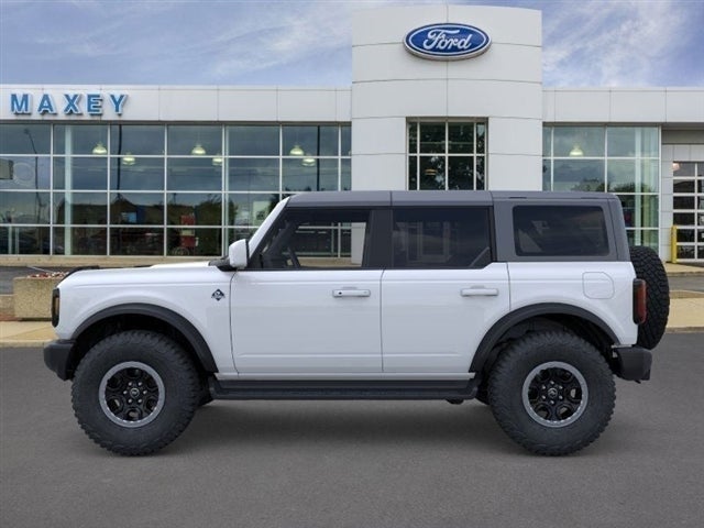 2025 Ford Bronco Outer Banks®