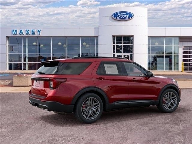 2027 Ford Explorer ST-Line