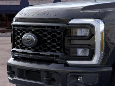 2026 Ford Super Duty F-350® XLT