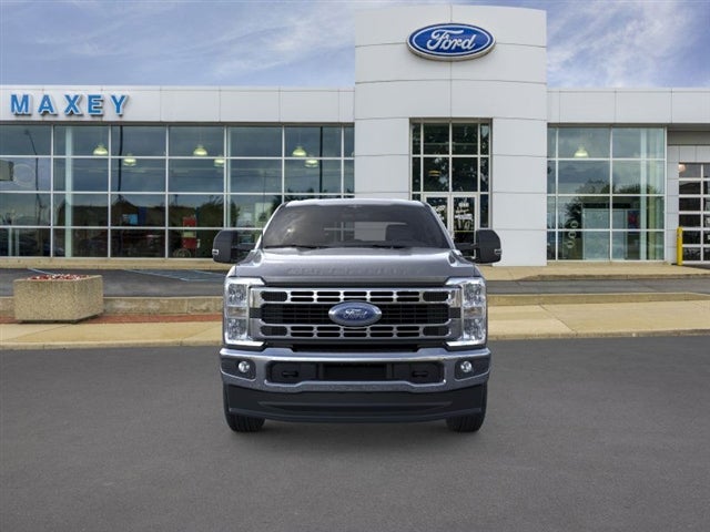 2026 Ford Super Duty F-350® XLT