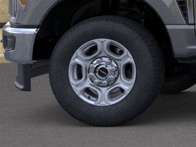 2026 Ford Super Duty F-350® XLT