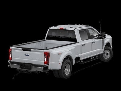 2026 Ford Super Duty F-350® XLT