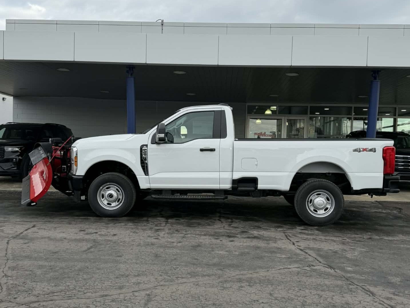 2026 Ford Super Duty F-250® XL - Snow Plow Package