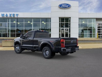 2026 Ford Super Duty F-350® XLT