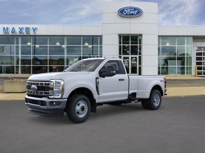 2026 Ford Super Duty F-350® XLT