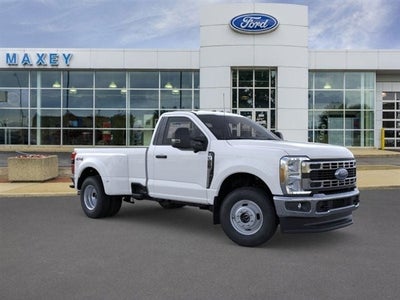 2026 Ford Super Duty F-350® XLT