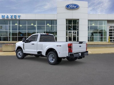 2026 Ford Super Duty F-350® XLT