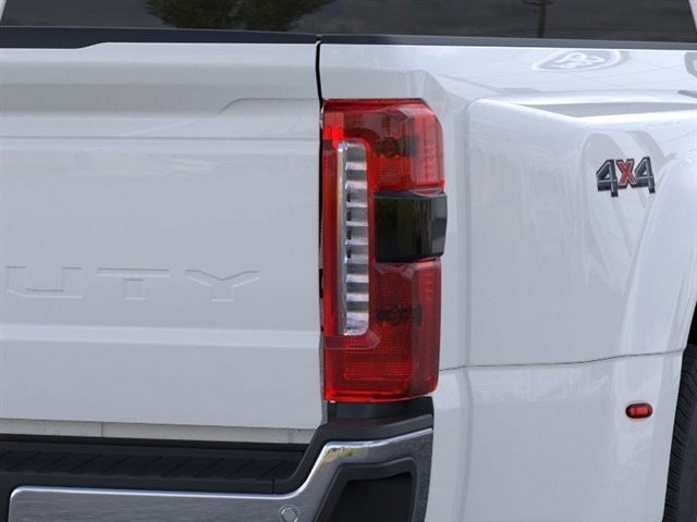 2026 Ford Super Duty F-350® XLT