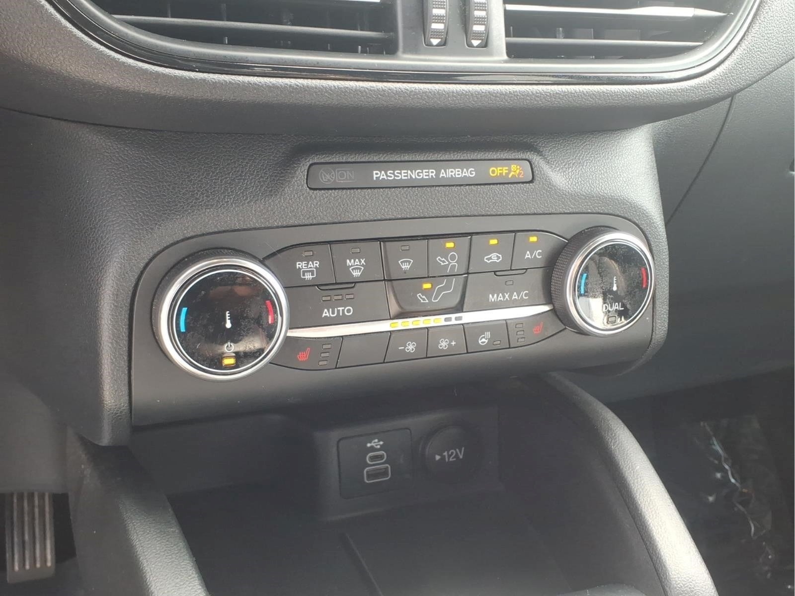 2025 Ford Escape ST-Line Select