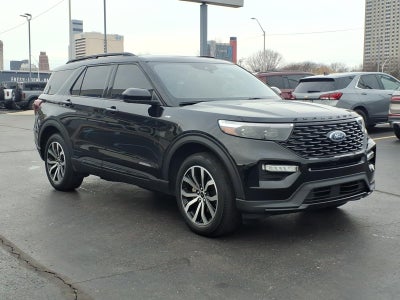 2023 Ford Explorer ST-Line