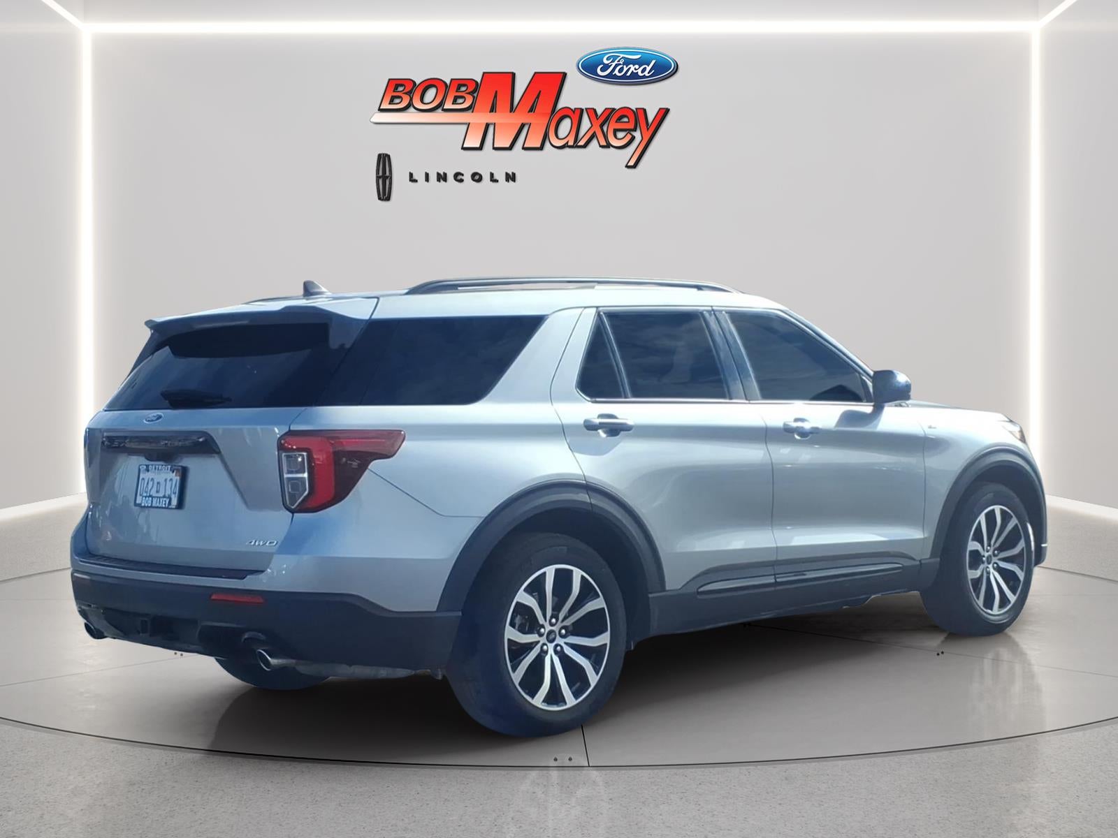 2023 Ford Explorer ST-Line