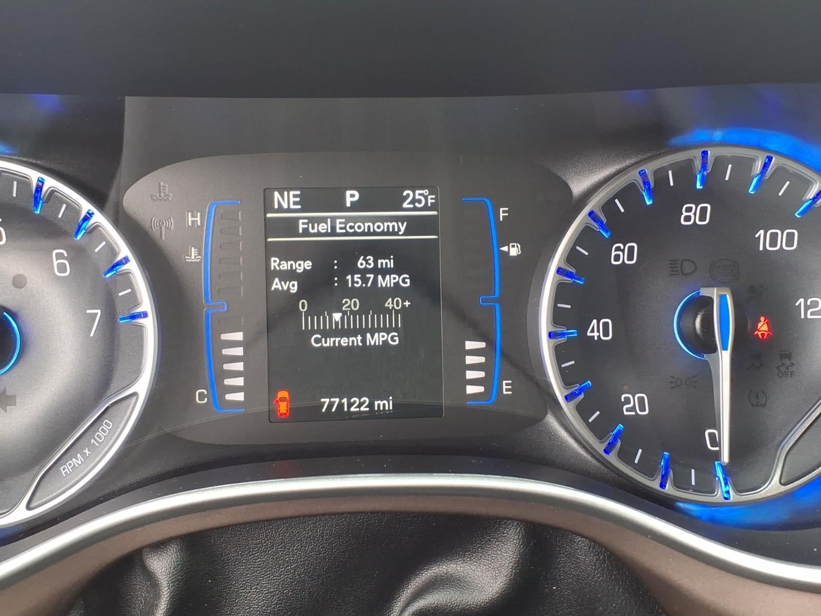 2023 Chrysler Voyager LX