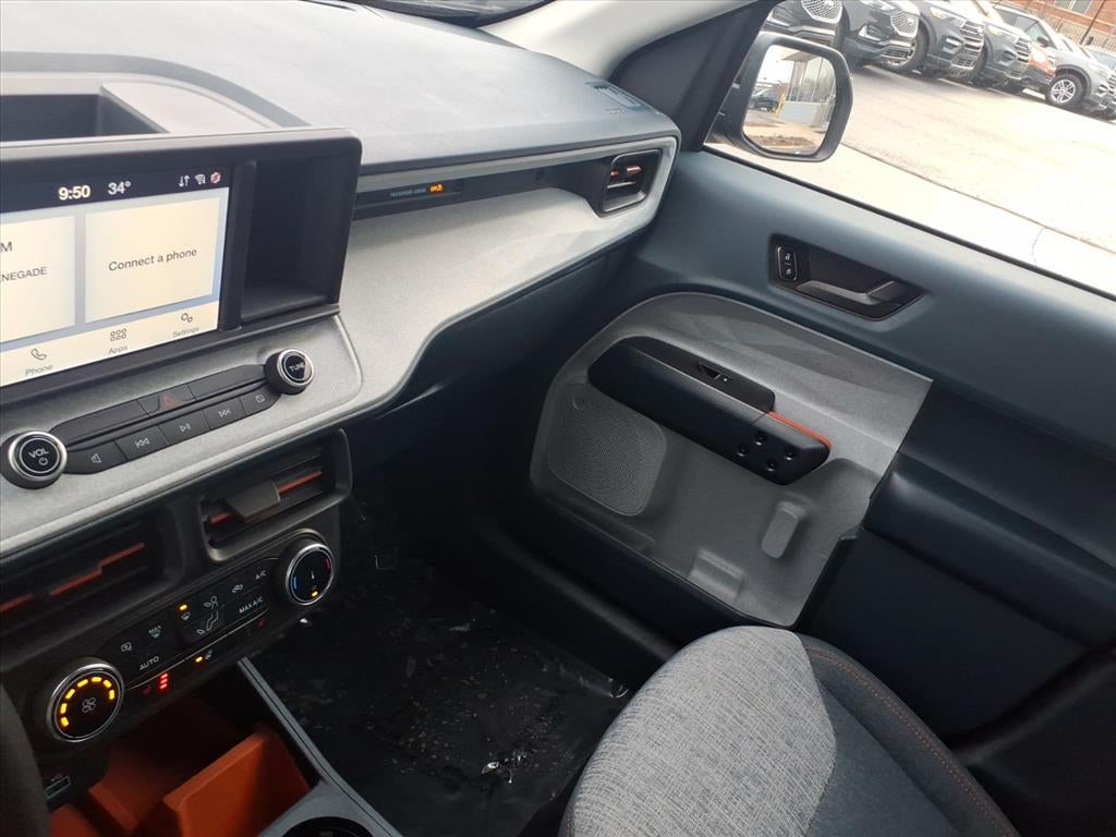 2023 Ford Maverick XLT Hybrid