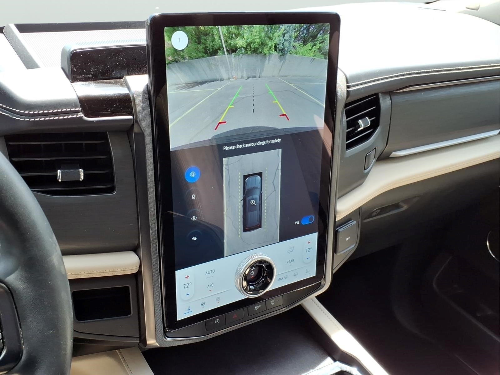 2024 Ford Expedition MAX Platinum