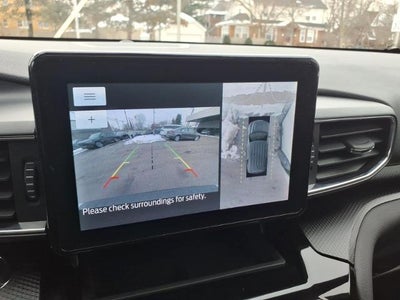 2022 Ford Explorer ST-Line