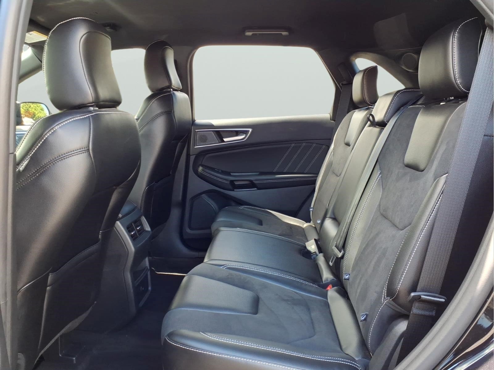 2023 Ford Edge ST
