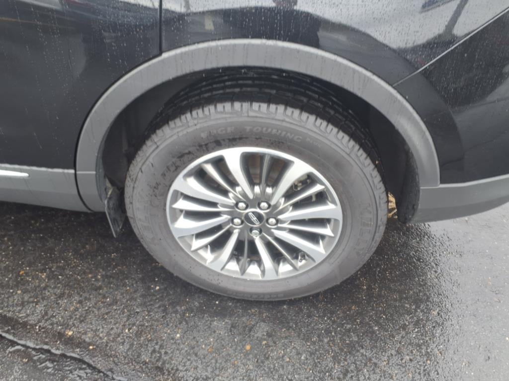 2022 Lincoln Nautilus Standard