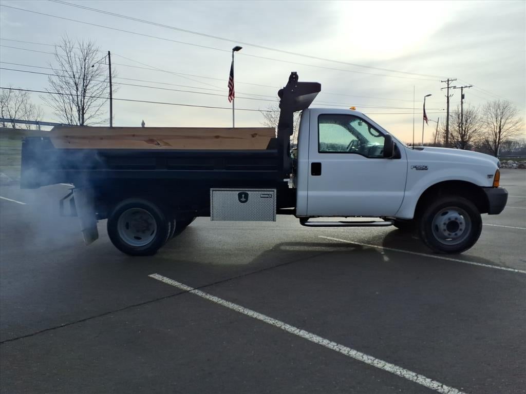 1999 Ford F-550SD XL DRW