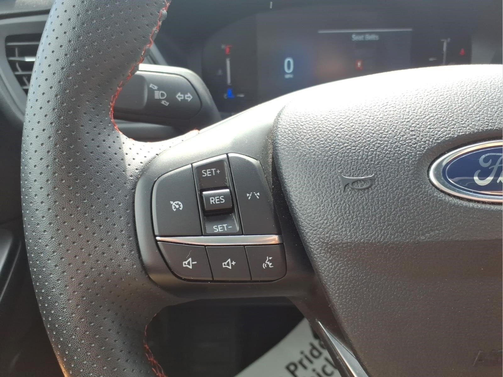 2025 Ford Escape ST-Line Select