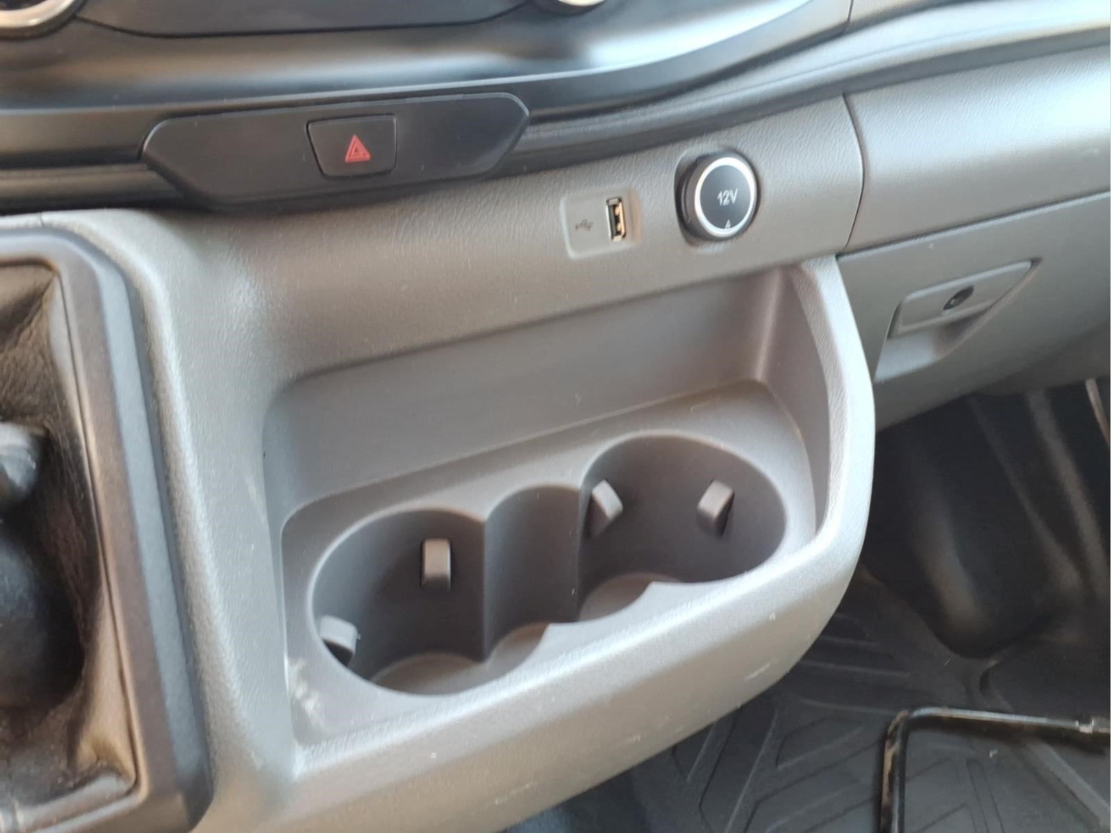 2023 Ford Transit Base