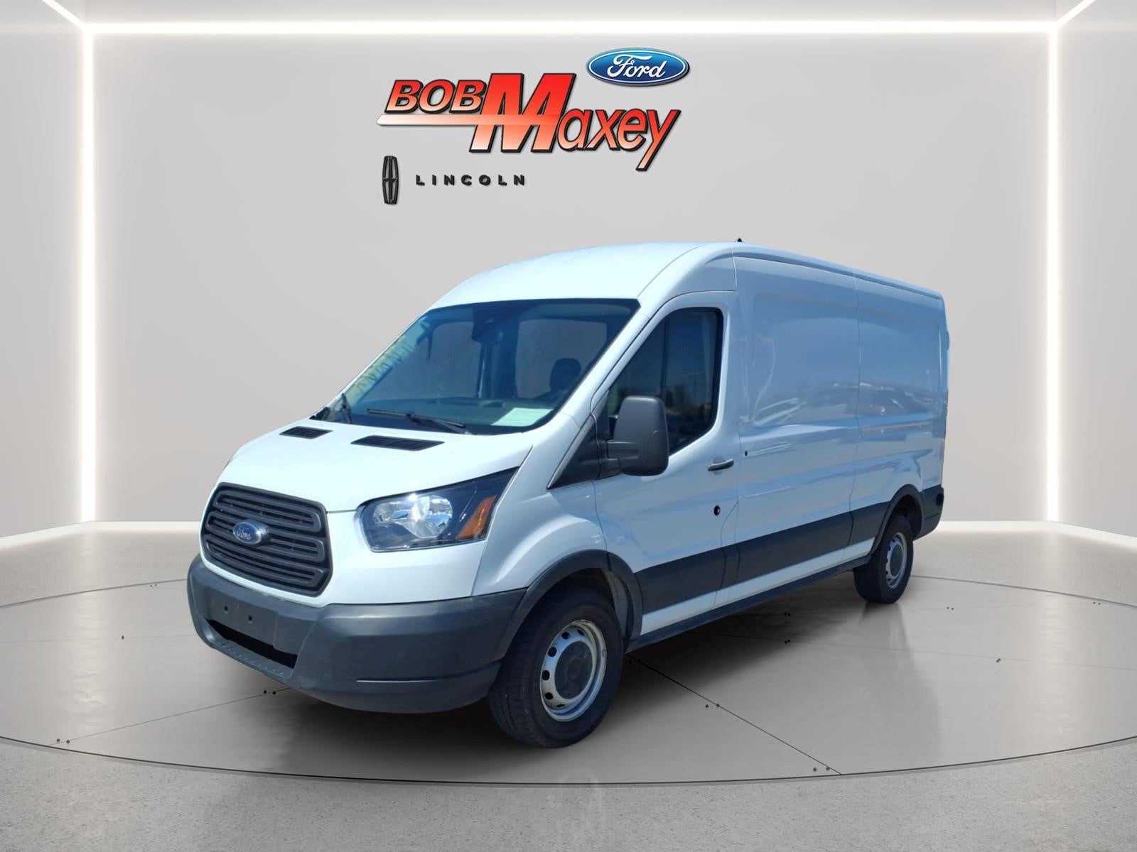 2024 Ford Transit Base