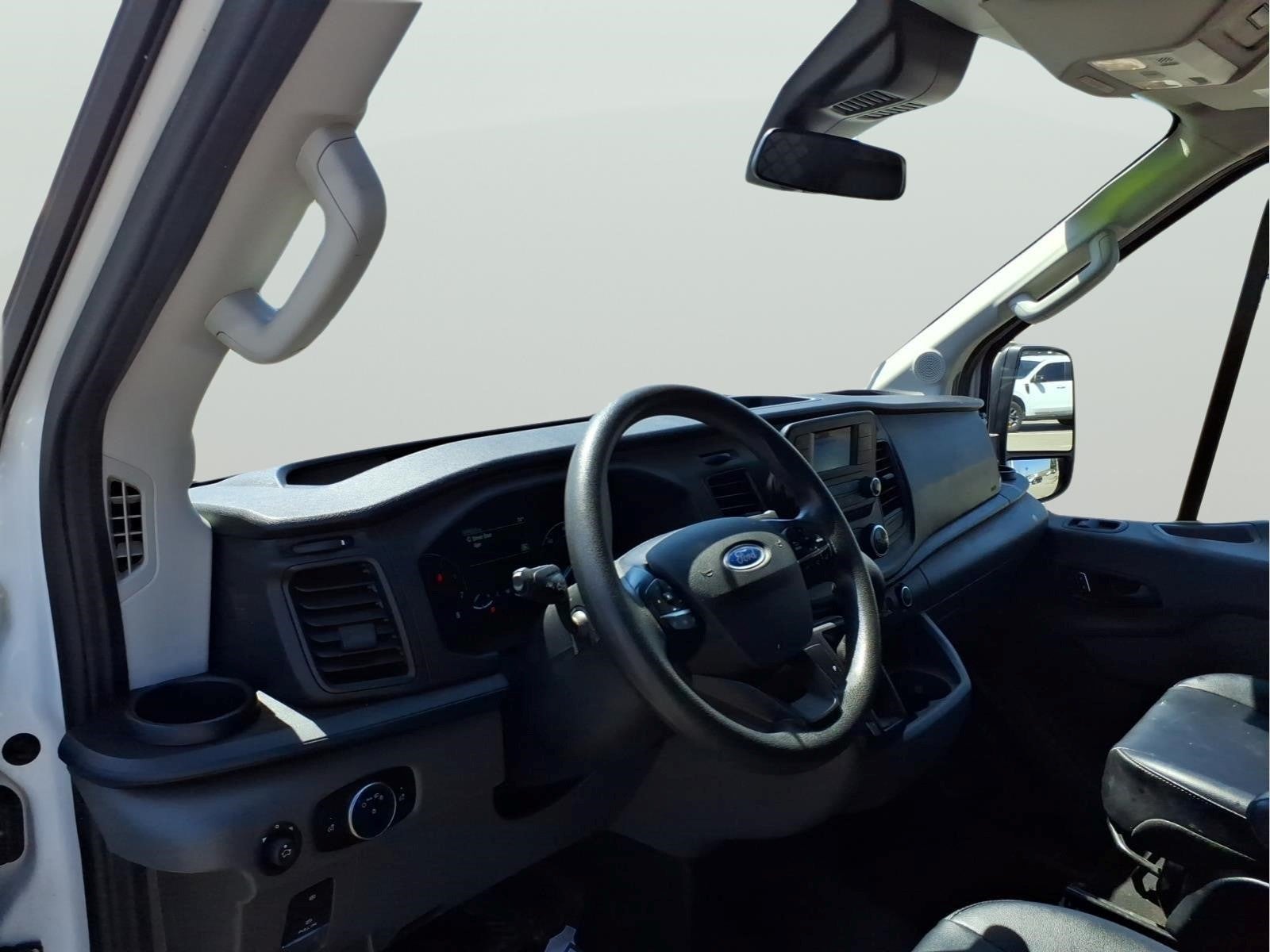 2023 Ford Transit Base