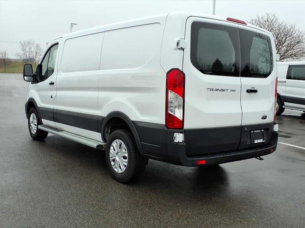 2024 Ford Transit Base
