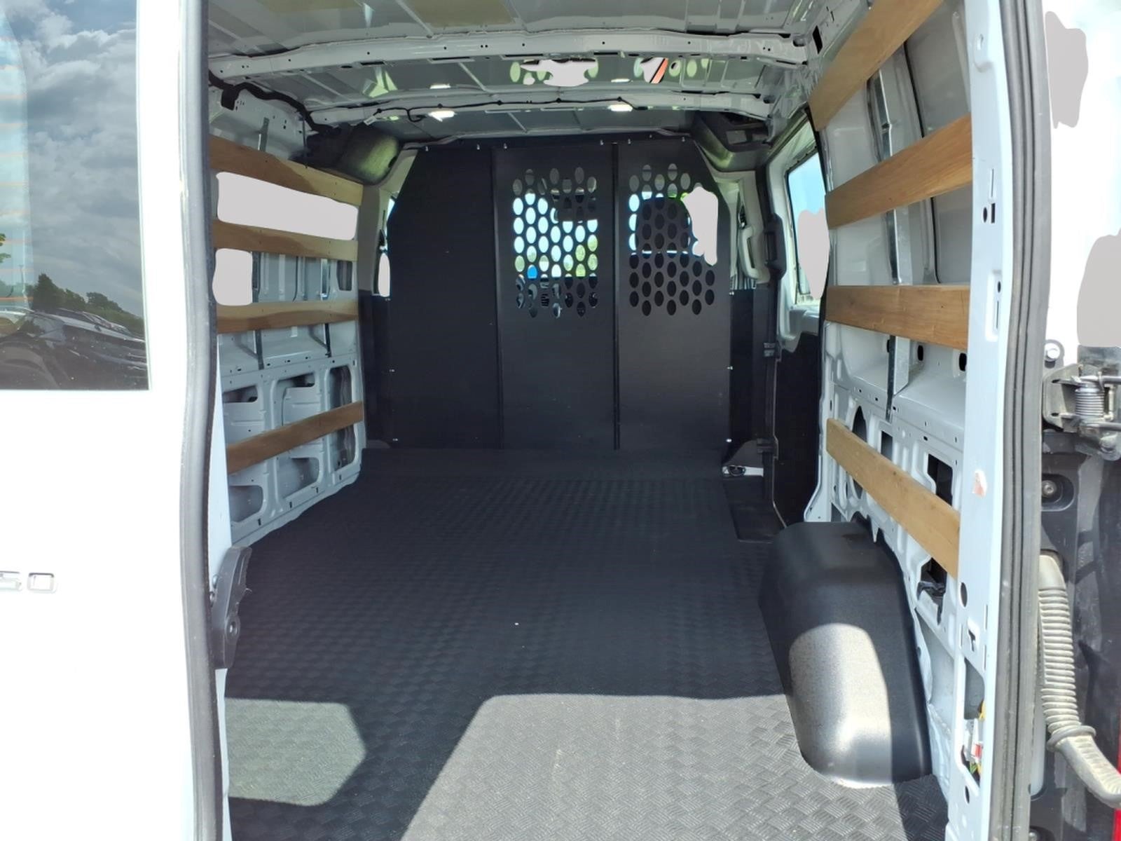 2025 Ford Transit Base