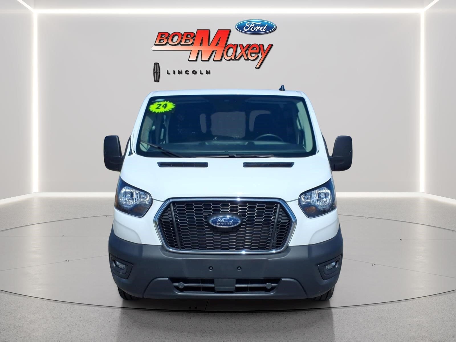 2024 Ford Transit Base