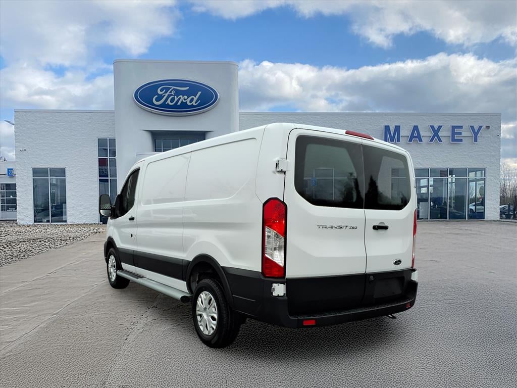 2024 Ford Transit Base